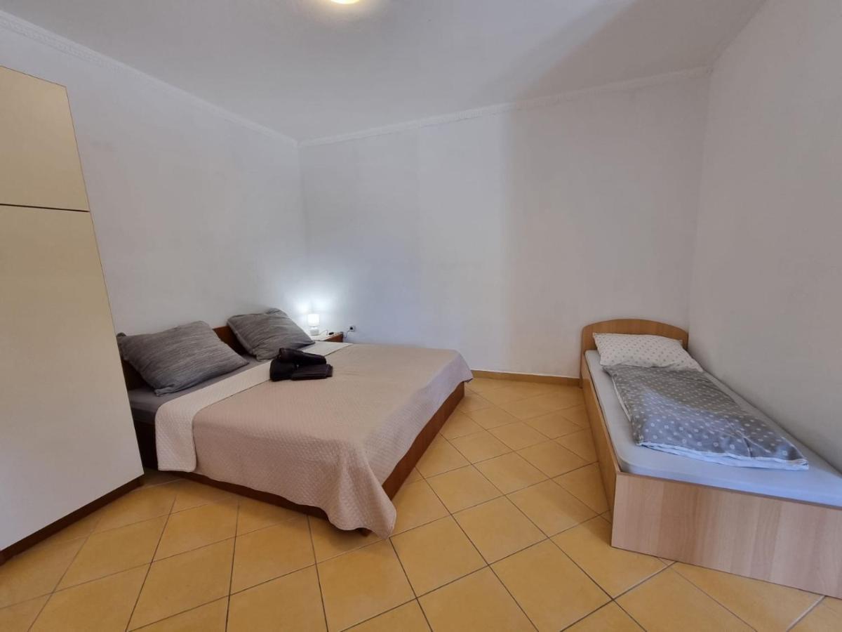 Apartmani Nika Bibinje Exterior photo