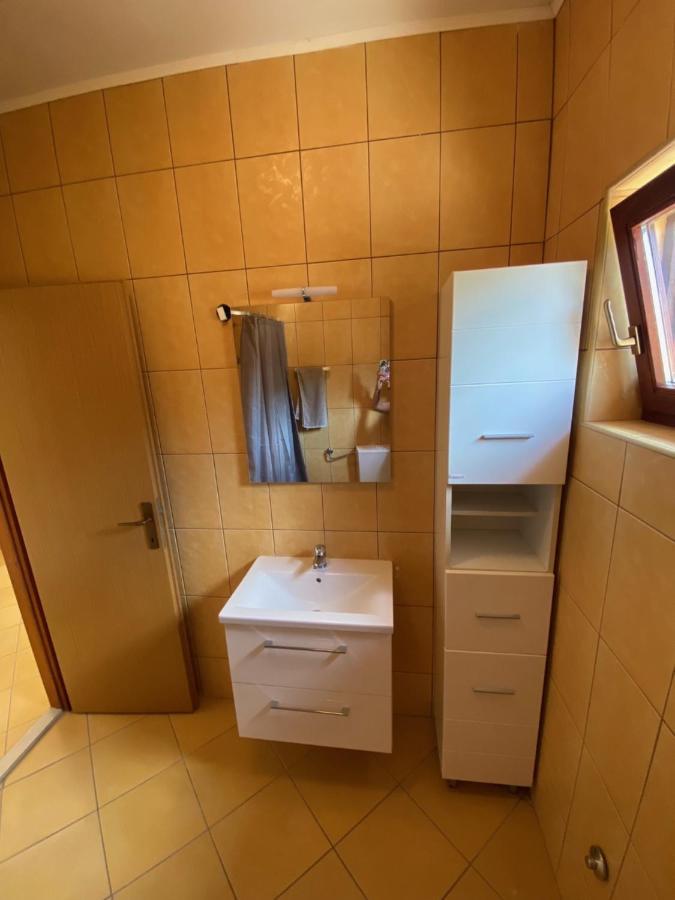 Apartmani Nika Bibinje Exterior photo