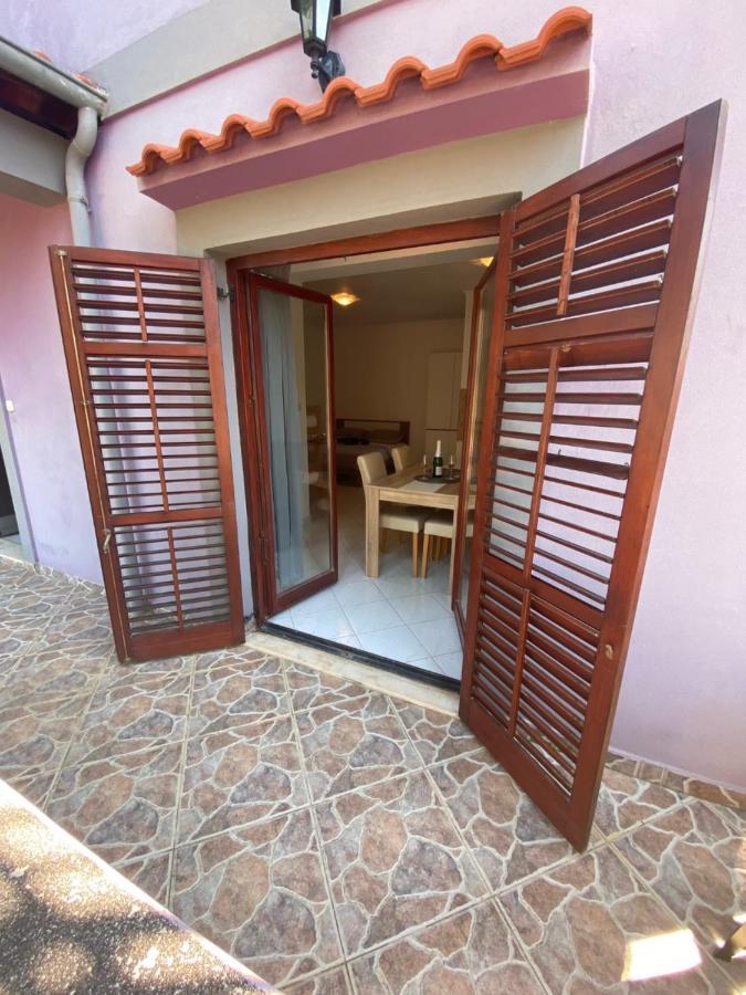 Apartmani Nika Bibinje Exterior photo